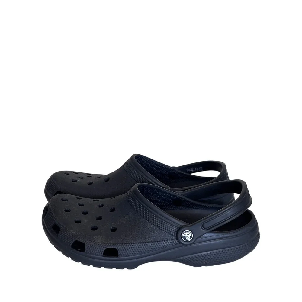 CROCS Classic Clog in Navy/Black